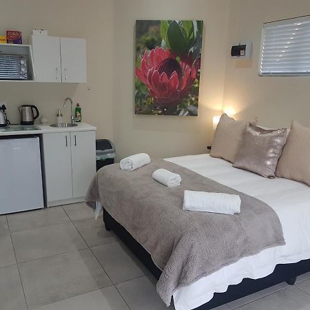 Sharon'S House: Modern Self-Catering Rooms Cape Town Dış mekan fotoğraf